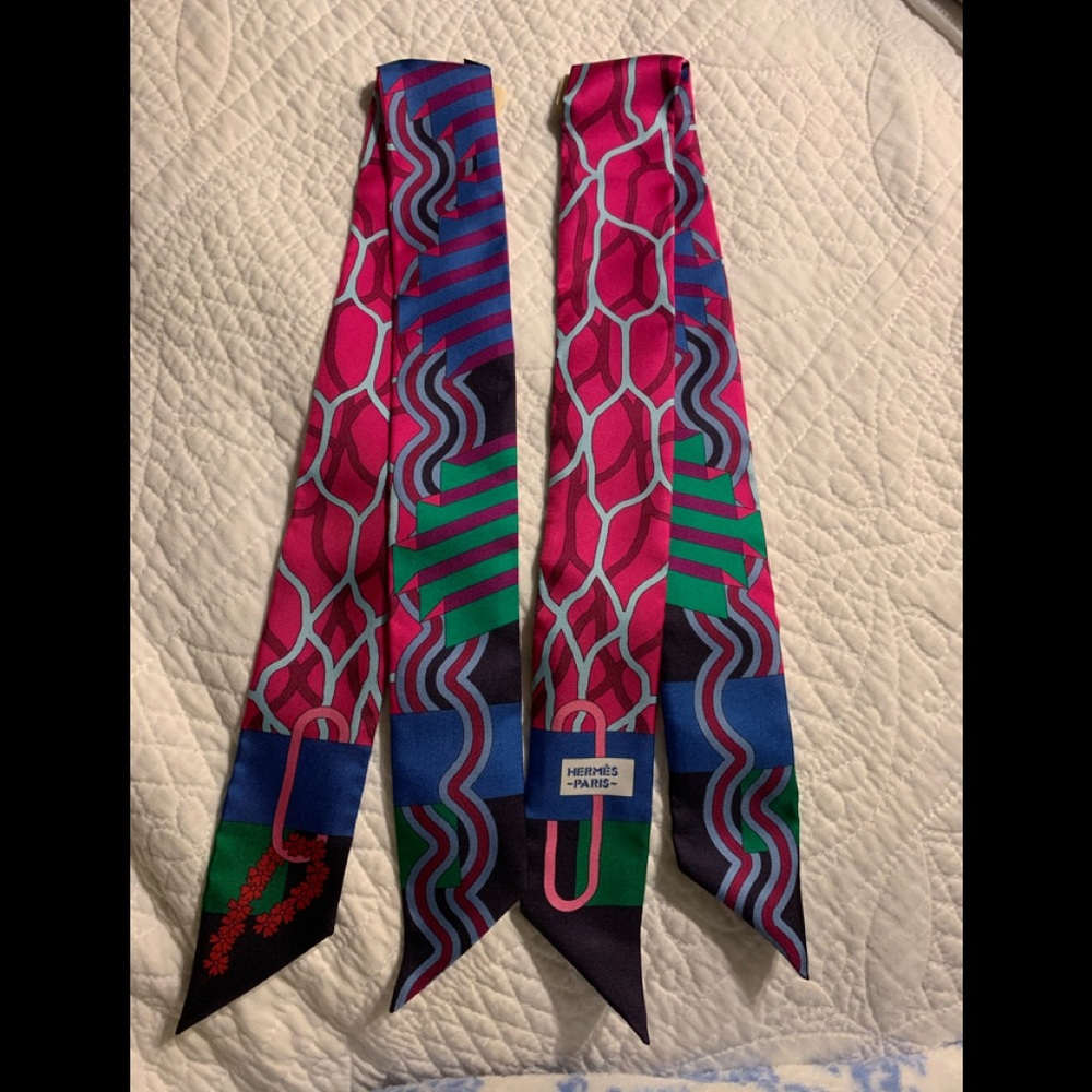 Pair Authentic Hermes vintage twillies